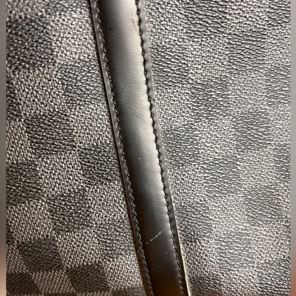 LV Louis Vuitton Graphite Shoulder Bag Checkered Graphite (Men’s) - Picture 8 of 10